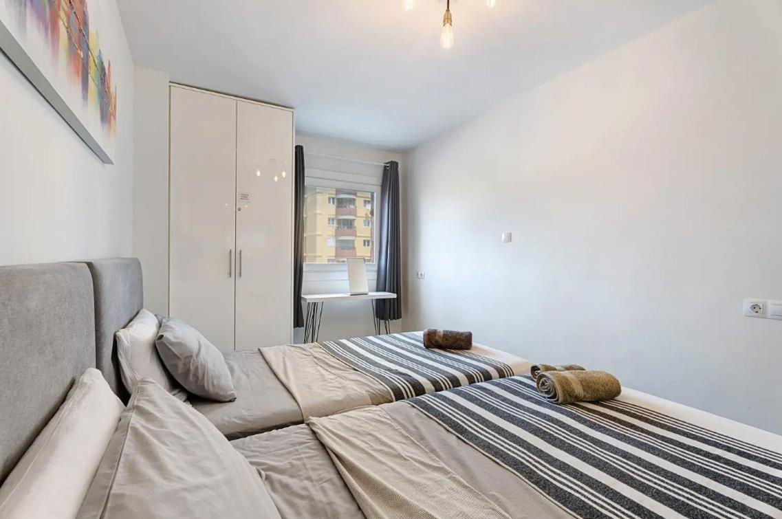 Apartamento De Lujo En Torre Del Sol, Playa De Las Americas 아로나 외부 사진